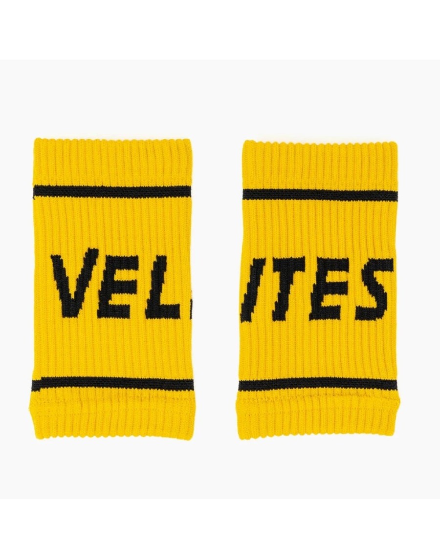 628 AMARILLO MUÑEQUERA VELITES